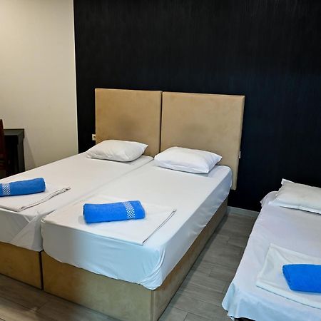 Star Hotel Kutaisi Eksteriør billede