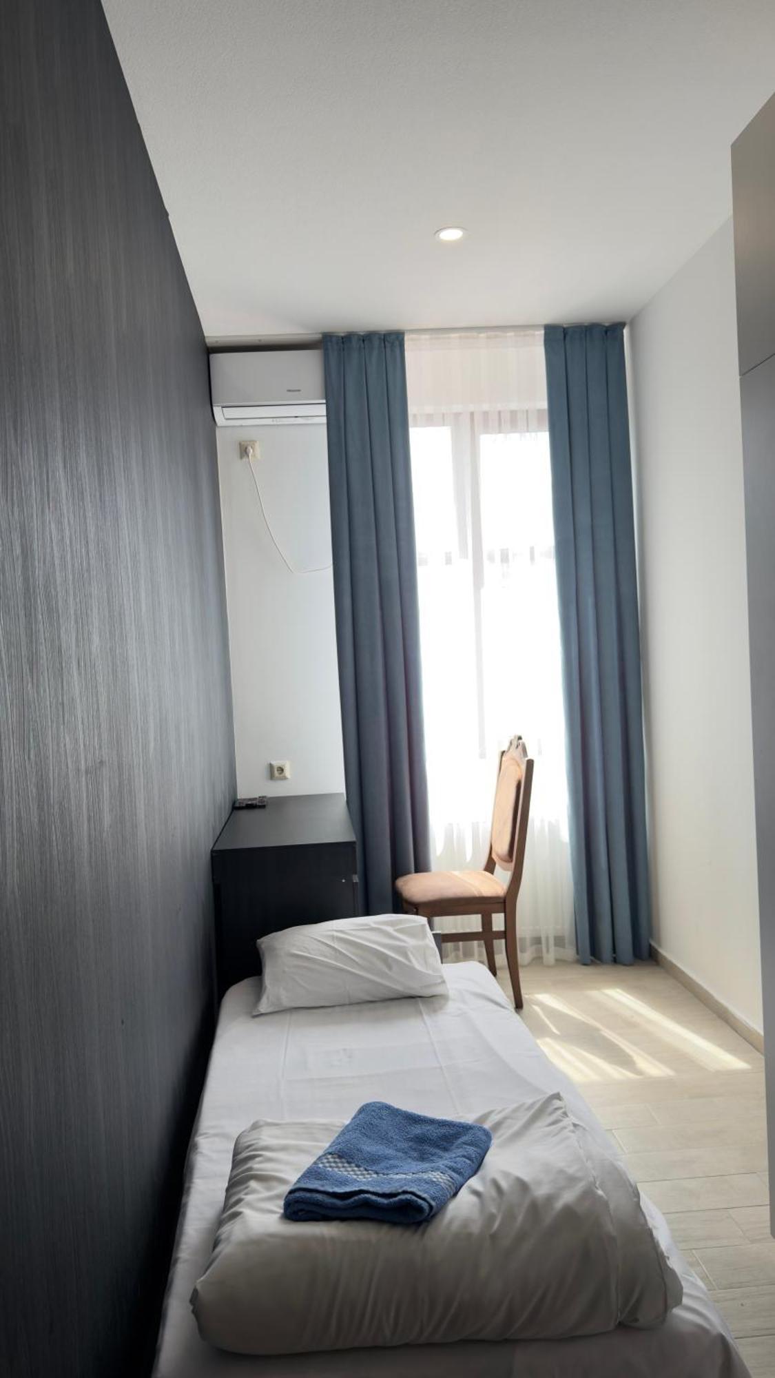 Star Hotel Kutaisi Eksteriør billede